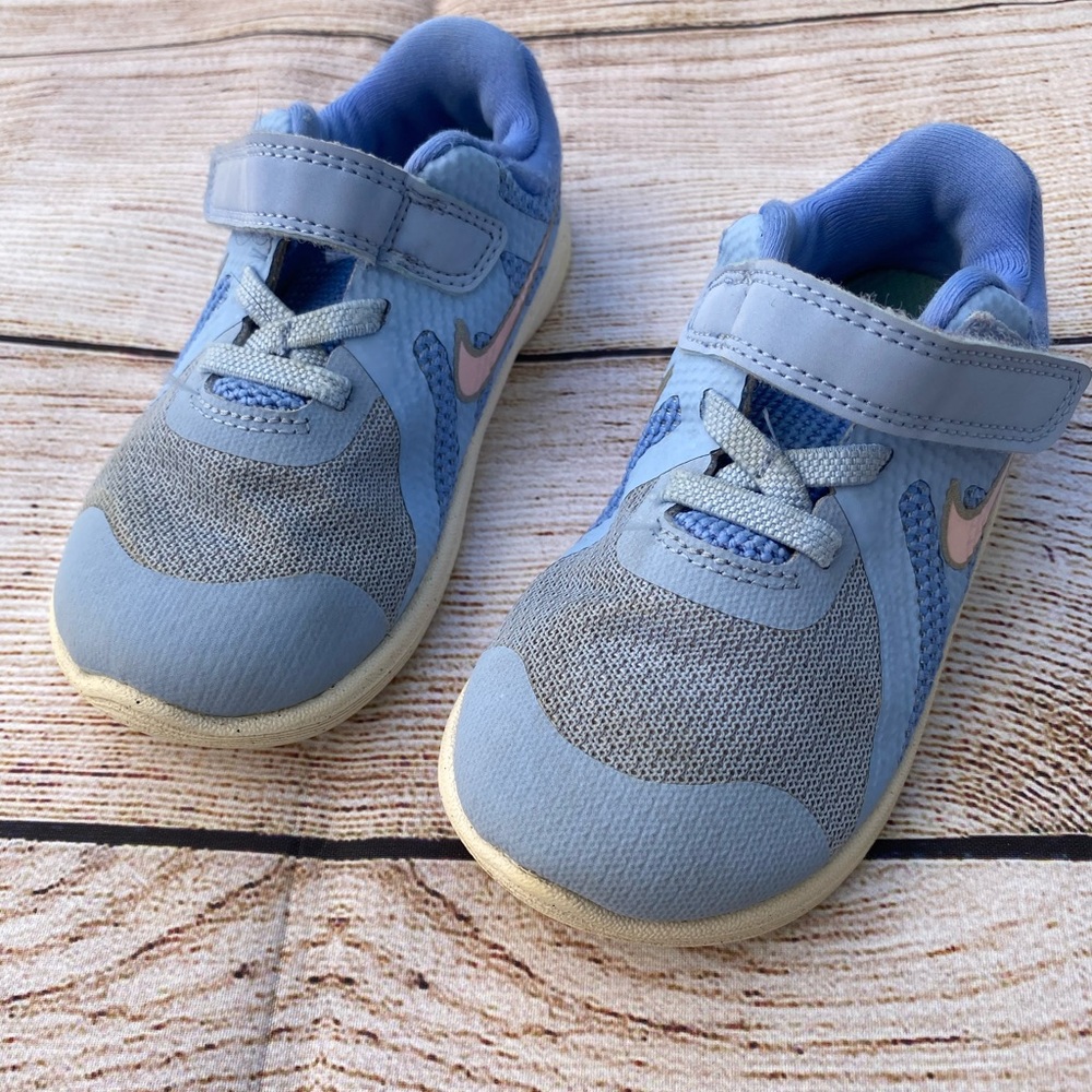❌sold❌Toddler 8c Nike sneaker